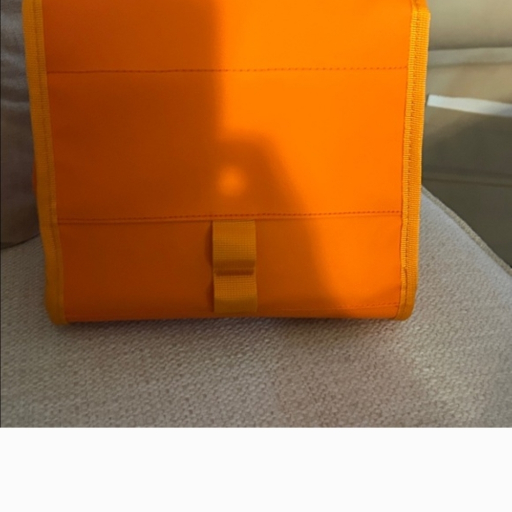 Yeti Daytrip Cooler. Firm Price - Picture 4 of 12